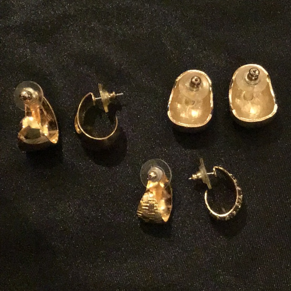Vintage Trio Gold Tone Earrings - Picture 2 of 2